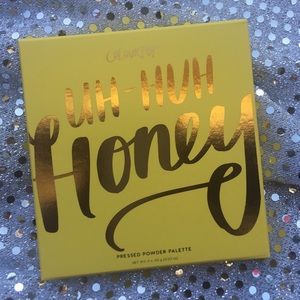 BRAND NEW UH-HUH Honey Eye Shadow Palette🍯